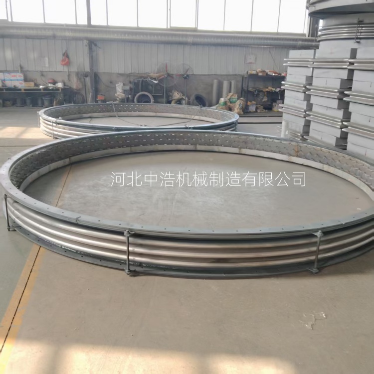 軸向內(nèi)壓可澆筑鈀釘補償器-可澆筑波紋膨脹節(jié)-可澆筑材料對波紋補償器性能影響？